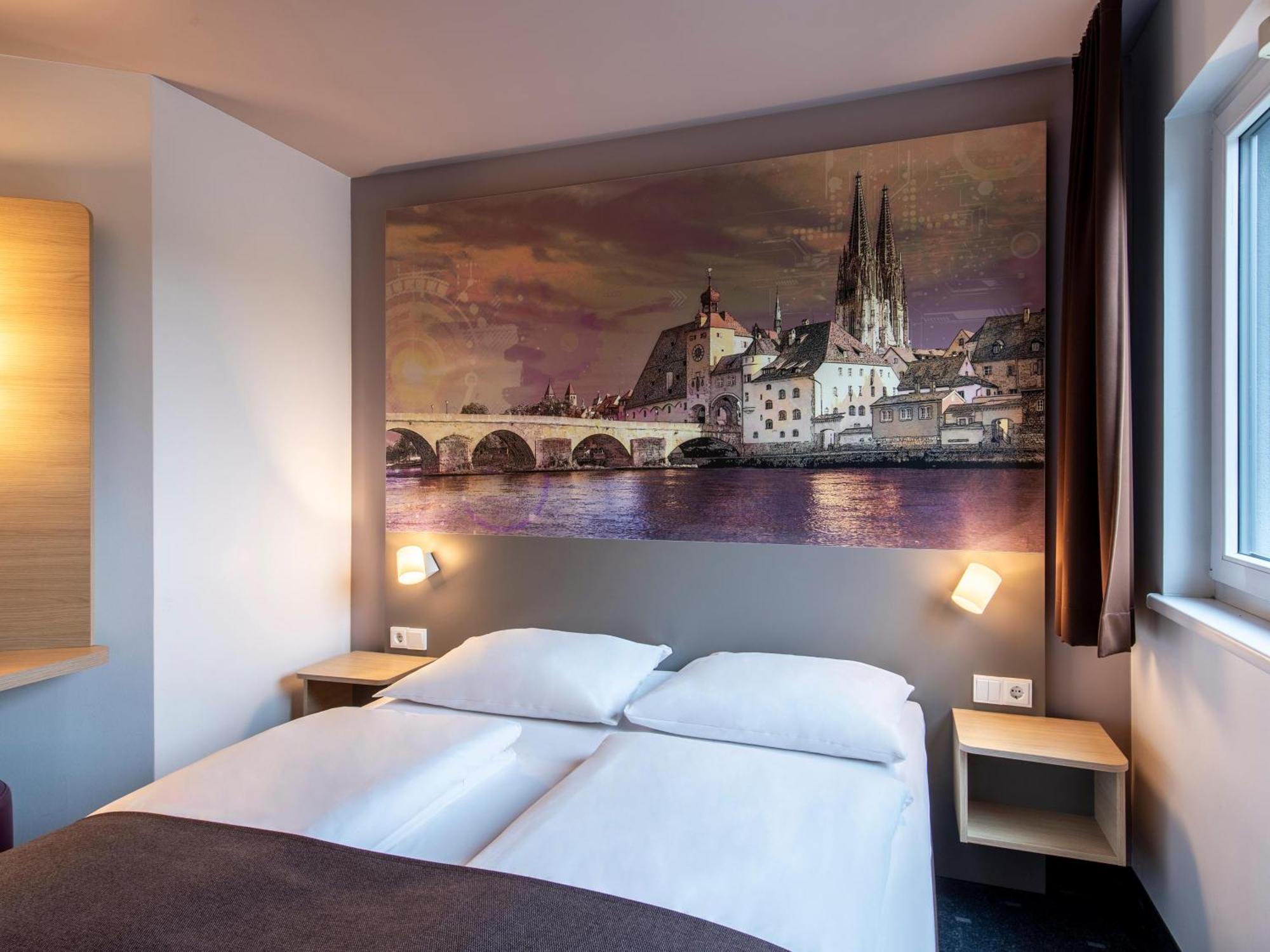 B&B Hotel Regensburg-City Exterior photo