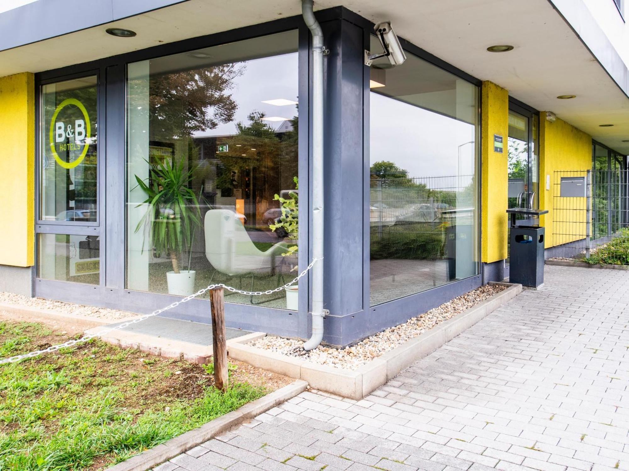 B&B Hotel Regensburg-City Exterior photo